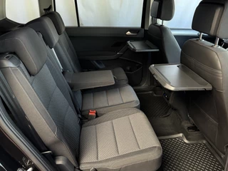 Volkswagen Touran Volkswagen Touran 1.5 TSI 150PK 7P CARPLAY NAVI CAMERA LED ELEK.KLEP VIR.COCKPIT DODE.HOEK DET. STOELVERW KEYLESS 7P 7PERS 10/2024 
