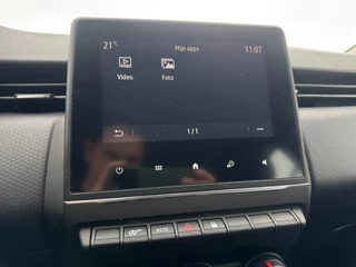 Renault Clio Renault Clio 1.0 TCe Zen NL AUTO / 4-SEIZOENENBANDEN / NAVI / CRUISE / PARKEERSENSOREN ACHTER / CARPLAY - afbeelding nr 25
