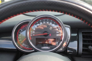 MINI Cooper Cabrio MINI Cooper Cabrio Mini 2.0 John Works Chili / Full options / Camera / JCW Package / Head-up display / DAB / Harman Kardon - afbeelding nr 17