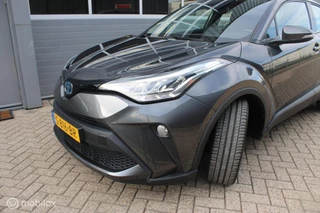 Toyota C-HR Toyota C-HR 1.8 Hybrid Dynamic 1e Eigenaar NL Auto | Parkeersensoren | Full Led. - afbeelding nr 43