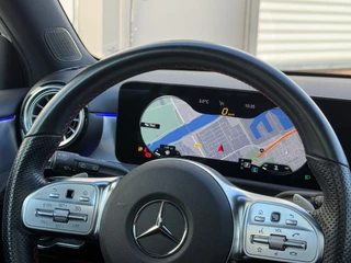 Mercedes-Benz A-Klasse Mercedes-Benz A-klasse 180 AMG NIGHT Panodak|Memory|Sfeer|Dealer Onderhouden - afbeelding nr 16