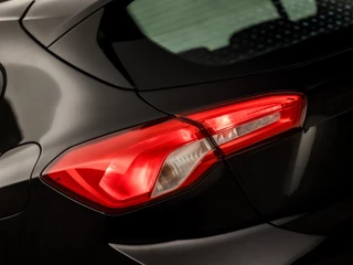 Ford Focus (APPLE CARPLAY, GROOT NAVI, CLIMATE, ZWART HEMEL, SPORTSTOELEN, CRUISE, LANE ASSIST, PARKEERSENSOREN, NIEUWSTAAT) - afbeelding nr 26