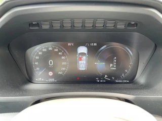 Volvo XC90 Volvo XC90 2.0 T8 407PK Twin Engine Plug in Hybride AWD Inscription 7-Pers Panoramdak B&W Luchtvering Trekhaak - afbeelding nr 18
