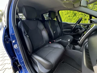 Renault Clio Renault Clio 1.2 TCe INTENS, FACELIFT, NAVI, CRUISE, LEDER, ECC-AIRCO, KEYLESS, LED, PARKEERSENSOREN, LICHTMETAAL 17