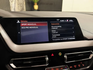 BMW 1 Serie BMW 1-serie 118i M-pack |PANO|SFEER|ALCANTARA|MEMORY - afbeelding nr 24