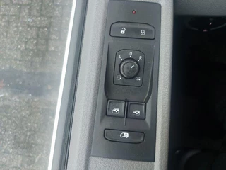 Volkswagen Transporter Volkswagen Transporter 2.0 TDI L1H1 26, Prijs is EX Btw, cruisecontrol,airco,lichtmetalenwielen,radio[bleuthoot], - afbeelding nr 23