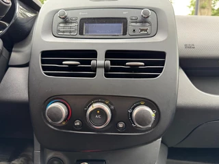 Renault Clio Renault Clio 0.9 TCe Eco2 Authentique Airco/5-Deurs - afbeelding nr 23