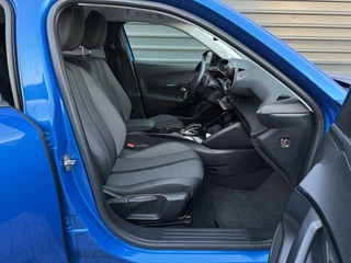 Peugeot e-2008 Peugeot e-2008 EV Allure Pack 50 kWh SOH 99% 360 Camera Navi - afbeelding nr 18