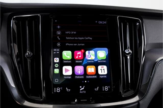 Volvo V60 Volvo V60 2.0 B3 163 PK Essential Edition - Automaat | Dig. Cockpit | Cruise | Stoel-+Stuurverw. | PDC | NAV + App. Connect | ECC | Elek. Klep | DAB | LM 17