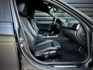BMW 3 Serie BMW 3 Serie 320i AUT|SPORTLEER|CAMERA|CARPLAY|HiFi - afbeelding nr 46