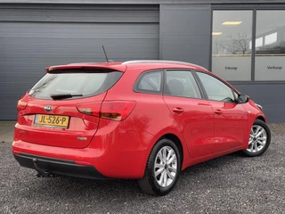 Kia cee'd Kia cee'd 1.0 T-GDi First Edition 2e Eigenaar,Navi,Airco,Cruise,Camera,Trekhaak,LM Velgen,NL Auto,N.A.P,Nieuwe Apk bij Aflevering - afbeelding nr 2