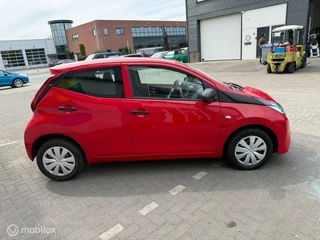 Toyota Aygo Toyota Aygo 1.0 VVT-i x 2019! - afbeelding nr 3
