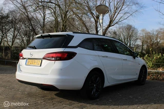 Opel Astra Opel Astra Sports Tourer 1.2 Business Elegance, Design Tech, Elegance Plus-pakket, Premium-pakket, PDC voor en achter, Camera achter, Clima, Navi, Bluetooth, Adaptive cruise control, Line assist. - afbeelding nr 5