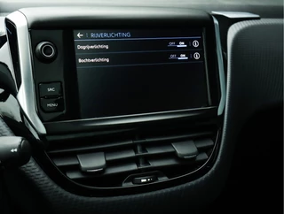 Peugeot 2008 Peugeot 2008 1.2 PureTech Allure, (111 PK) Dealer-Onderh. BOVAG-Garantie. NL-Auto. - afbeelding nr 37