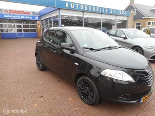 Lancia Ypsilon - 221898888-0