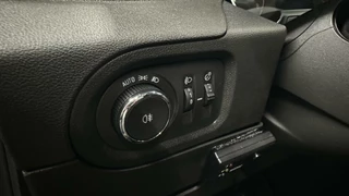 Opel Grandland X Opel Grandland X 1.2 Turbo Business Executive CAMERA LEER CARPLAY NAVIGATIE - afbeelding nr 19