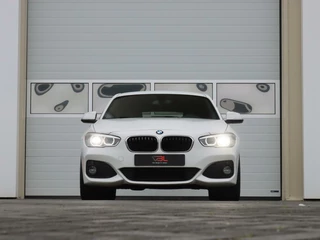 BMW 1 Serie BMW 1-serie 116d Executive | M-sport | Shadowline | Sportstoelen | Automaat | All-seasonbanden | - afbeelding nr 8
