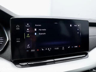 Škoda Octavia Skoda Octavia Combi 1.0 TSI clima ACC LED PDC CarPlay 17 inch - afbeelding nr 34