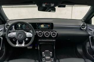 Mercedes-Benz A-Klasse Mercedes A-klasse AMG 45 S 4MATIC+ Schaalstoelen Pano Aero - afbeelding nr 21