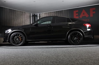 Mercedes-Benz GLC Mercedes-Benz GLC-klasse Coupé 300 4MATIC AMG 63 Look / Lane Assist / Leder / F1 / Sfeerverlichting / Camera / Led / Pdc / 20 Inch - afbeelding nr 35