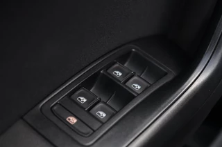 SEAT Ateca SEAT Ateca 1.5 TSI FR / PANODAK / VIRTUAL / keyless / ACC / CARPLAY - afbeelding nr 28