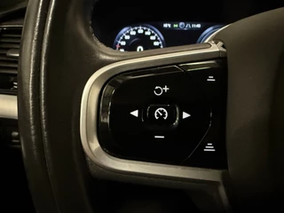 Volvo XC90 Volvo XC90 T8 Recharge AWD Inscription 7P. PANO/LUCHTVERING/TREKHAAK/H&K/360CAMERA/ACC/PILOT-ASSIST/LEER-SPORT/MEMORY/KEYLESS/CARPLAY/STANDKACHEL/PRIVACY/NET GROTE OH BEURT GEHAD!! - afbeelding nr 27