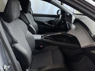 Peugeot 3008 Peugeot 3008 1.2 HYBRID 145e ALLURE AUT. CARPLAY AFN.TREKHAAK NAVI STOELVERW KEYLESS 05/2025 - afbeelding nr 28