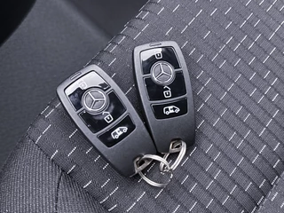 Mercedes-Benz Vito Mercedes-Benz Vito Vito 116 Lang Trekhaak LED Achteruitrijcamera Betimmering Cruise Control - afbeelding nr 11