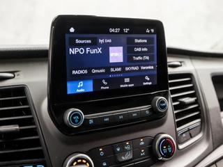 Ford Transit Custom Automaat (APPLE CARPLAY, GROOT NAVI, XENON, 3 ZITPLAATSEN, SPORTSTOELEN, CRUISE, PARKEERSENSOREN, DAB+, TREKHAAK, NIEUWE APK, NIUEWSTAAT) - afbeelding nr 20