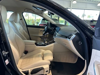 BMW 3 Serie BMW 3 Serie 320i Sport Line 1e eigenaar Leder Navi LED Sportstoel e.Trekhaak - afbeelding nr 3