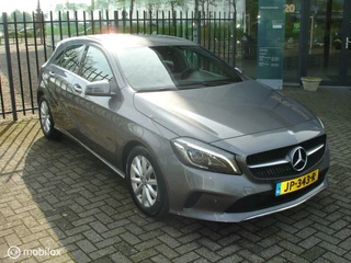 Mercedes-Benz A-Klasse Mercedes A-klasse 180 Ambition | Automaat | Leer - afbeelding nr 4