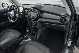 MINI Cooper MINI Cooper Mini 1.5 136PK Navi Cruise CarPlay 18