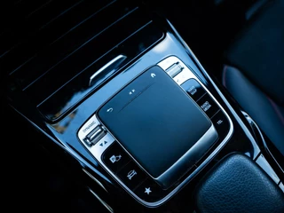 Mercedes-Benz A-Klasse Mercedes A-klasse A35 AMG 4MATIC|PANO|BURMESTER|ACC|MILLTEK - afbeelding nr 24