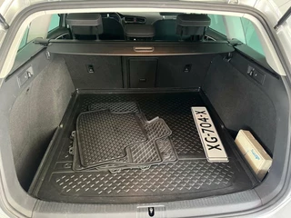 Volkswagen Golf Volkswagen Golf 1.5 TSI Business,LED,VIRTUAL,NAVIGATIE,T-HAAK - afbeelding nr 14