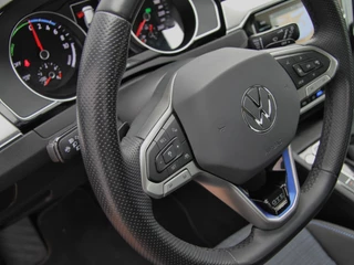 Volkswagen Passat Volkswagen Passat Variant 1.4 TSI PHEV GTE 218pk | Matrix LED | Camera - afbeelding nr 33