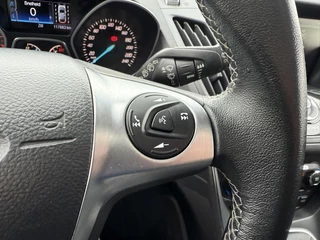 Ford Kuga Ford Kuga 1.5 Ecoboost Titanium Styling Pack 150pk | Trekhaak | Panoramadak | Touch Screen | Xenon | Achteruitrijcamera - afbeelding nr 16