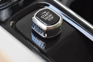 Volvo V60 Volvo V60 B3 163pk Plus Bright | Climate | Driver Assist | Blond Leder - afbeelding nr 10