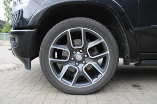 Dodge Ram Dodge Ram 5.7i V8 HEMI 4x4 Aut. LARAMIE SPORT NIGHT / LUCHTVERING - afbeelding nr 28