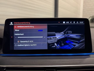BMW 5 Serie BLUESTONE-METALLIC/PANO/H&K/HEAD-UP/LASER/KEYLESS/DISPLAY-KEY/CARPLAY/STANDKACHEL/SHADOW-LINE/PRIVACY/NET OH BEURT GEHAD BIJ BMW DEALER - afbeelding nr 25