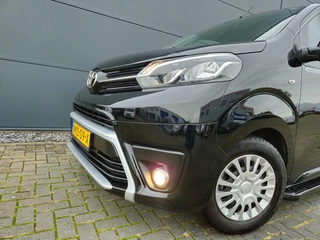 Toyota ProAce Toyota ProAce Worker 2.0 D-4D Navi Climate DC 6-pers Marge - afbeelding nr 34