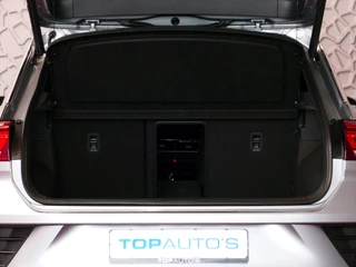 Volkswagen T-Roc Volkswagen T-Roc 1.5 TSI 150PK R-LINE EVO IQ LIGHT ALCANTARA ELEK.KLEP CARPLAY STOEL/STUUR VERW. 18
