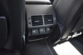 Land Rover Discovery Sport Land Rover Discovery Sport P300E 1.5 S / LEDER / P.CAM./ APPLE CARPLAY / LED KOPL. - afbeelding nr 46