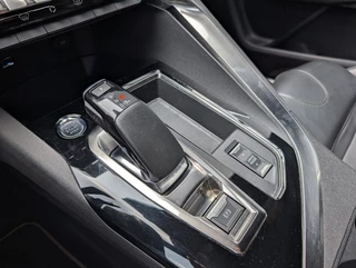 Peugeot 3008 Peugeot 3008 1.6 HYbrid GT Line | Stoelverwarming - afbeelding nr 22
