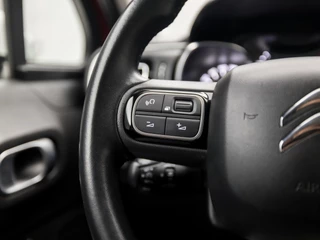 Citroën C3 (APPLE CARPLAY, NAVIGATIE, CAMERA, GETINT GLAS, SPORTSTOELEN, LM VELGEN, CRUISE, NIEUWE APK, NIEUWSTAAT) - afbeelding nr 18