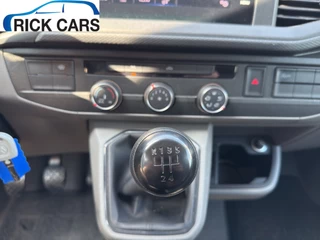 Volkswagen Transporter Volkswagen Transporter 2.0 TDI 110PK EURO6 L2H1 28 Cruise control/trekhaak/navi - afbeelding nr 28
