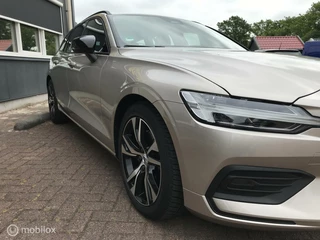 Volvo V60 Volvo V60 2.0 B3 Plus Dark - afbeelding nr 8
