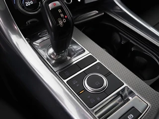 Land Rover Range Rover Sport Land Rover Range Rover Sport 3.0 TDV6 HSE Dynamic | Panoramadak | Trekhaak |  Leder | Stoelverwarming | Carplay | Matrix LED | Camera | Luchtvering - afbeelding nr 11