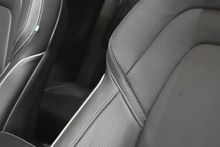 Volvo XC90 Volvo XC90 T8 455PK AWD Ultra Dark | Trekhaak | Luchtvering | Bowers & Wilk - afbeelding nr 12