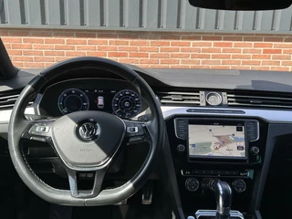 Volkswagen Passat Volkswagen Passat Variant 1.4 TSI GTE Leer/Digitaal Dashbord/Pdc/Ecc/ - afbeelding nr 12
