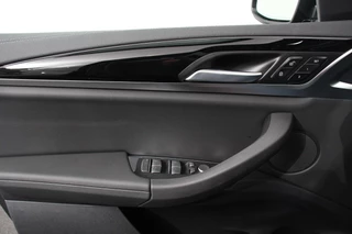 BMW iX3 BMW iX3 Executive 74 kWh M-sport  Leder Panoramisch schuif-kanteldak Navigatie Led Camera 360 Electrisch bedienbare achterklep - afbeelding nr 11